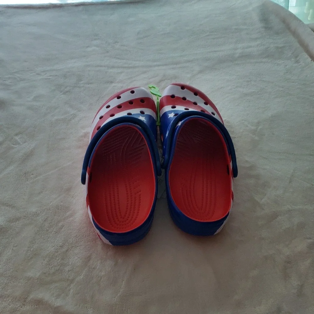 CROCS new classic